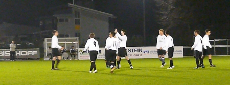 Fußballmannschaft SV Oberotterbach gegen VTG Queichhambach (B-Jugend)