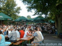 Fröhliches Kunterbunt <br>in Bad Bergzabern, Bilder vom Freitag 2. September 2005