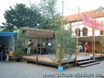 Fröhliches Kunterbunt <br>in Bad Bergzabern, Bilder vom Freitag 2. September 2005