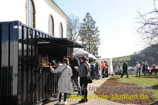 Mandelblütenfest in Gleiszellen-Gleishorbach (Pfalz)