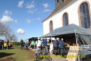 Mandelblütenfest in Gleiszellen-Gleishorbach (Pfalz)