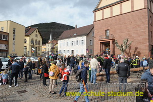 Sommertagsfest in Lambrecht (Pfalz)