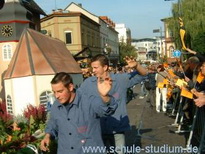 Bilder vom Umzug in Neustadt/Wstr. am 9.10.2005