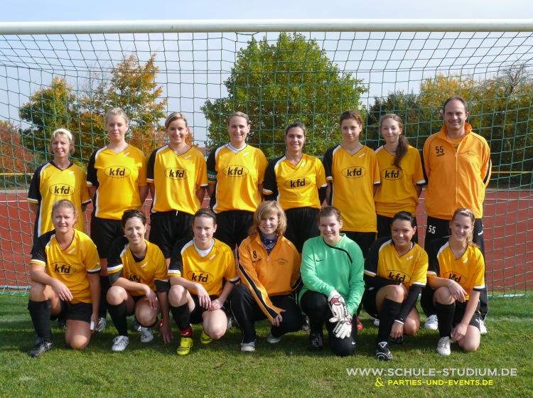Mädchen Fußballmannschaft  Knittelsheim