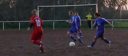 Mädchen Fußballmannschaft FC Victoria Neupotz gegen SpVgg Bad Bergzabern