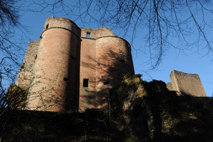 Die Burg Neudahn(Südwestpfalz)