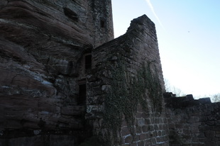 Die Burg Neudahn(Südwestpfalz)