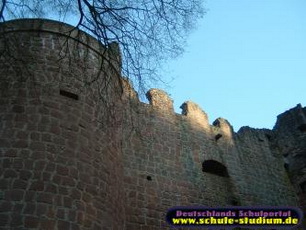 Die Hardenburg  in  Bad Dürkheim