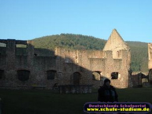 Die Hardenburg  in  Bad Dürkheim