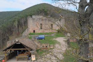 Die Burg(-ruine) Wolfsburg