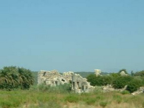 Patara: Überreste römischer Bauwerke