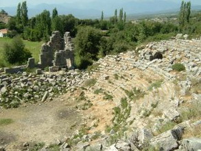 Tlos: Überreste des Amphitheaters in TLOS