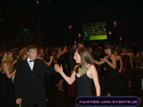 Bilder vom Abschlussball der Tanzschule Wienholt im Saalbau in Neustadt/Wstr. am 3.12.2005