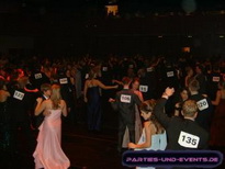 Bilder vom Abschlussball der Tanzschule Wienholt im Saalbau in Neustadt/Wstr. am 3.12.2005