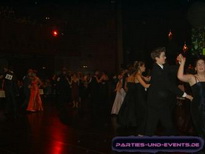 Bilder vom Abschlussball der Tanzschule Wienholt im Saalbau in Neustadt/Wstr. am 3.12.2005