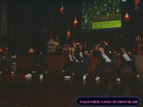 Bilder vom Abschlussball der Tanzschule Wienholt im Saalbau in Neustadt/Wstr. am 3.12.2005