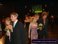 Bilder vom Abschlussball der Tanzschule Wienholt im Saalbau in Neustadt/Wstr. am 3.12.2005