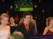 Bilder vom Abschlussball der Tanzschule Wienholt im Saalbau in Neustadt/Wstr. am 3.12.2005