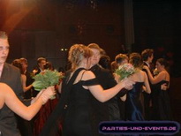 Bilder vom Abschlussball der Tanzschule Wienholt im Saalbau in Neustadt/Wstr. am 3.12.2005