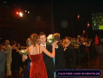 Bilder vom Abschlussball der Tanzschule Wienholt im Saalbau in Neustadt/Wstr. am 3.12.2005