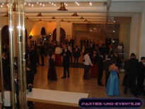 Bilder vom Abschlussball der Tanzschule Wienholt im Saalbau in Neustadt/Wstr. am 3.12.2005