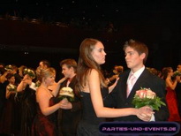 Bilder vom Abschlussball der Tanzschule Wienholt im Saalbau in Neustadt/Wstr. am 3.12.2005