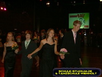 Bilder vom Abschlussball der Tanzschule Wienholt im Saalbau in Neustadt/Wstr. am 01. Juli 2006