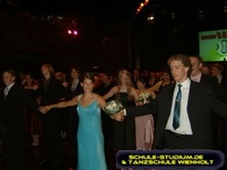 Bilder vom Abschlussball der Tanzschule Wienholt im Saalbau in Neustadt/Wstr. am 01. Juli 2006