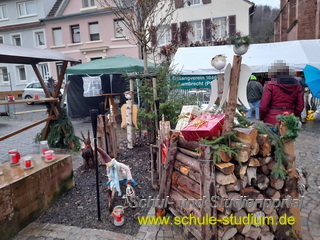  Lambrechter Adventsmarkt