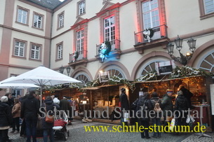 Weihnachtsmarkt in Neustadt (Pfalz)