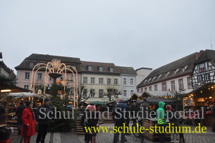 Weihnachtsmarkt in Neustadt (Pfalz)